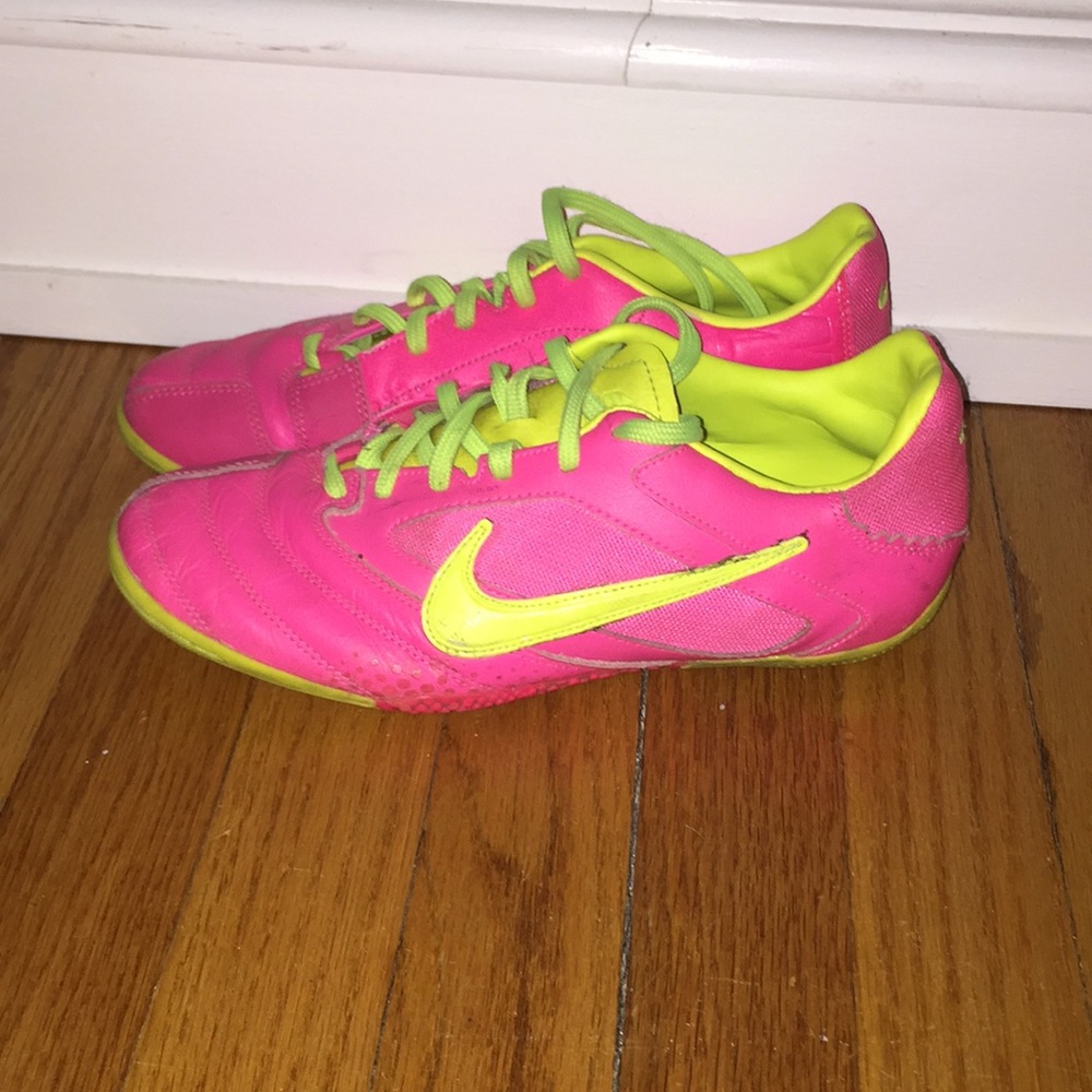 Nike indoor soccer shoes